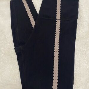 Black Leggings Nike with Beige Scalloped Trim